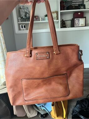 Gussaci Women's Cognac Leather Tote Bag